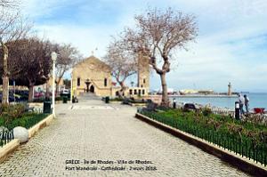 006- Rhodes Centre- Port d'honneur